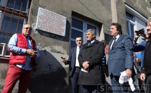 Otkrivena spomen-ploča legendi Indexa Slobodanu Bodi Kovačeviću